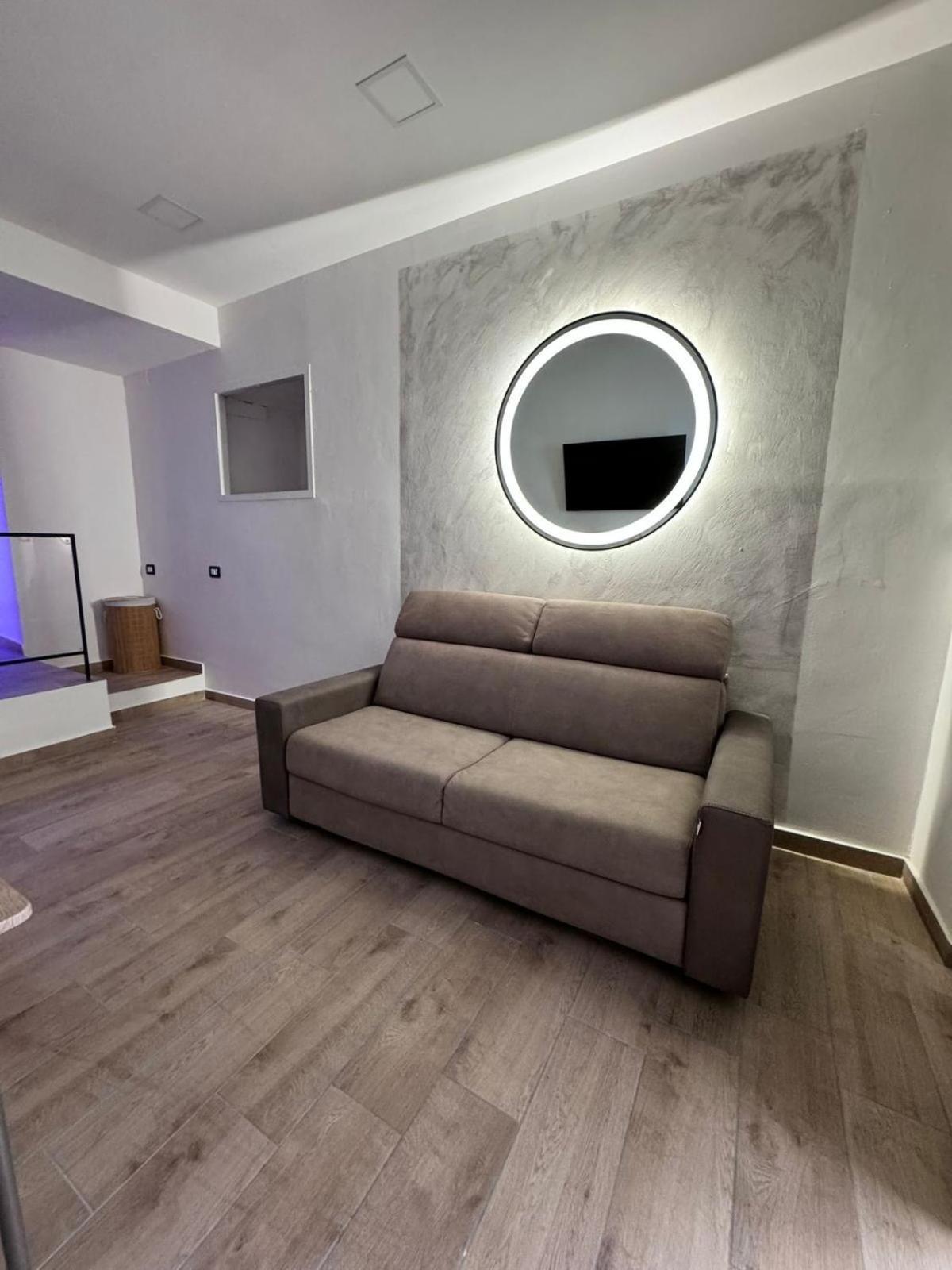 Anita S Home Napoli Bagian luar foto