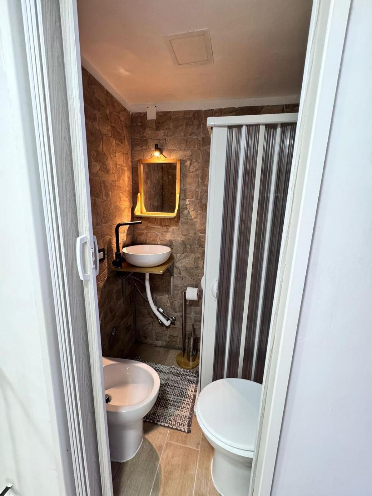 Anita S Home Napoli Bagian luar foto